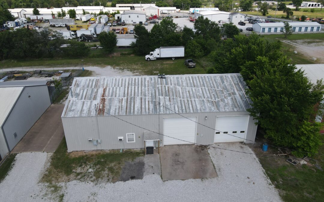Wide-Open. Ready to Work – Industrial Building for Sale