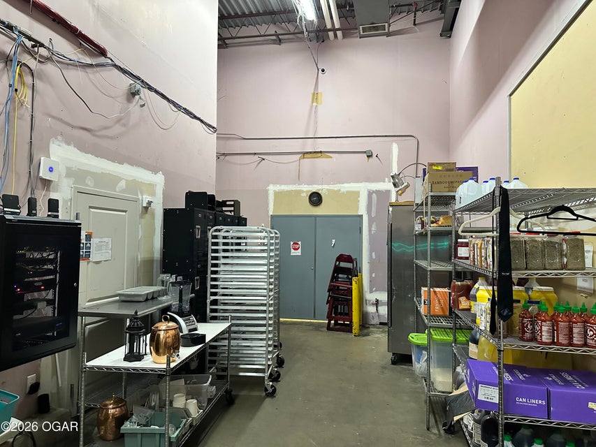 2707 E 32 St, Joplin, MO