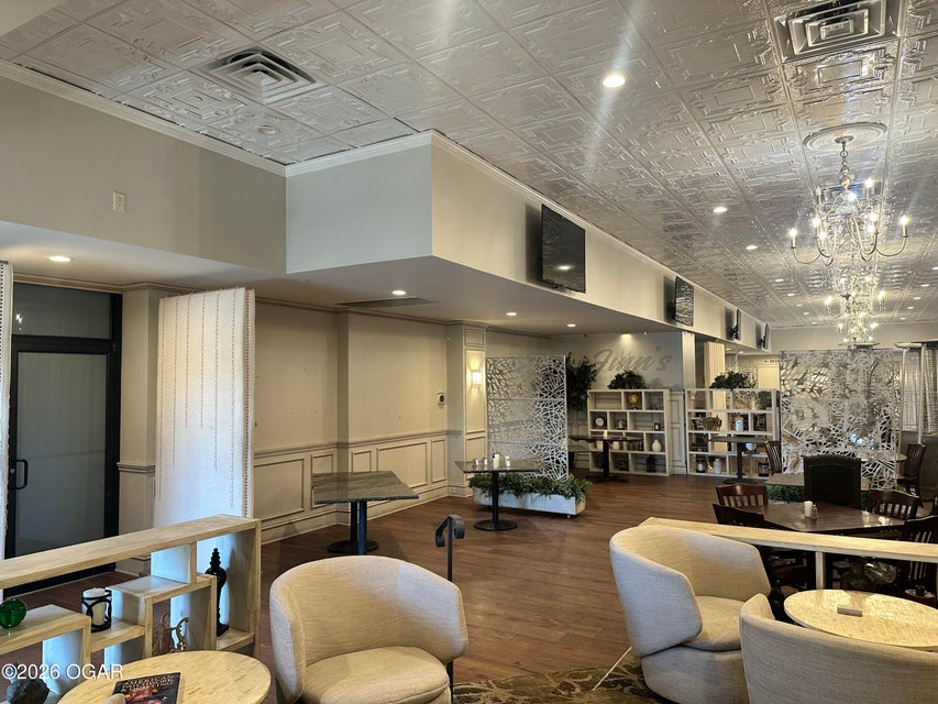 2707 E 32 St, Joplin, MO